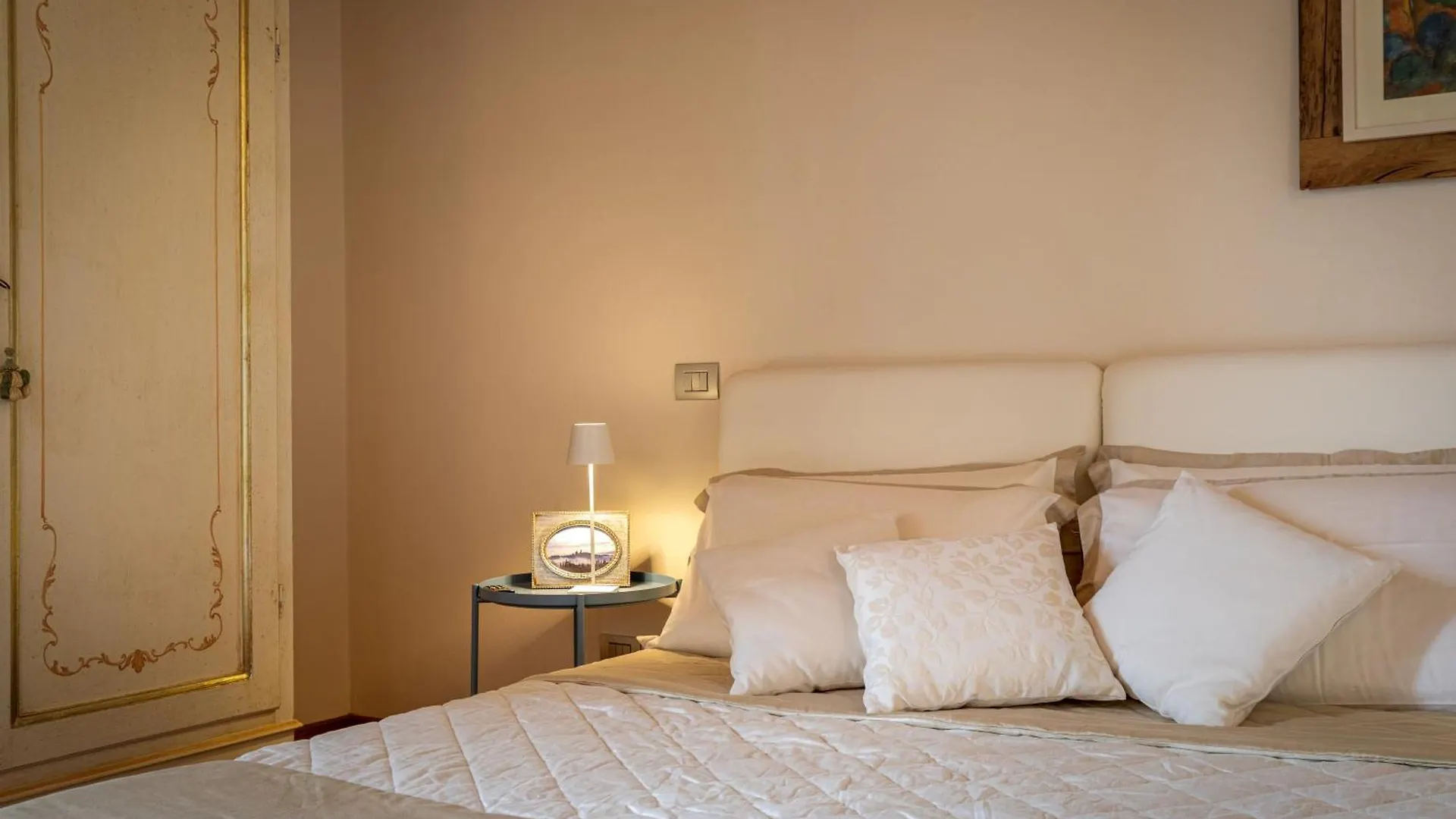 Il Castro Luxury Apartments San Gimignano Italy